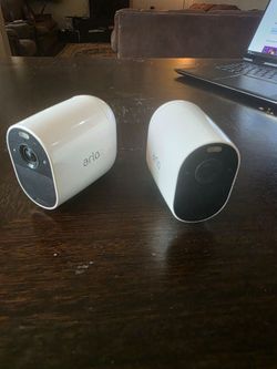 Arlo essential cameras set of 4