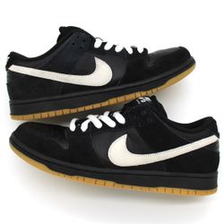 Size 10 - Nike Dunk Low Pro SB Black White Gum : HF3704-003