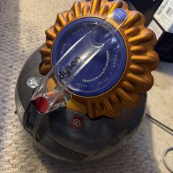 Dyson Vacuum