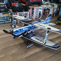 4 site  RC airplane already assembled brand new special deal