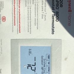 Honeywell VisionPro 8000 Thermostat