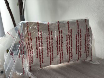 Room essentials Elegant Cream Textured throw pillow 12”x 18” set of 2