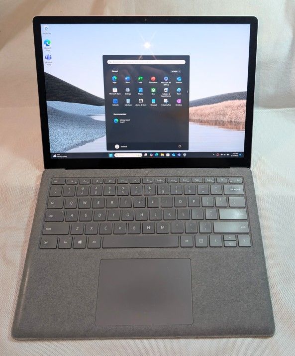 Nice MICROSOFT SURFACE LAPTOP 3 WINDOWS 11 13.5 inch 512GB PENTIUM i7 16GB RAM