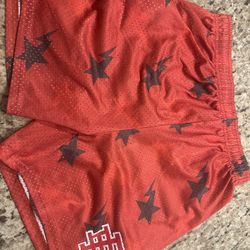 EE shorts