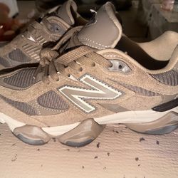 New balance brown