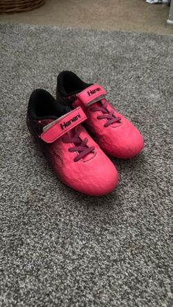 Girls Soccer Cleats