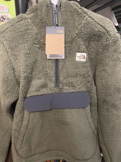 The North Face Campshire Pullover Hoodie