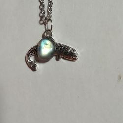 fish moonstone necklace 