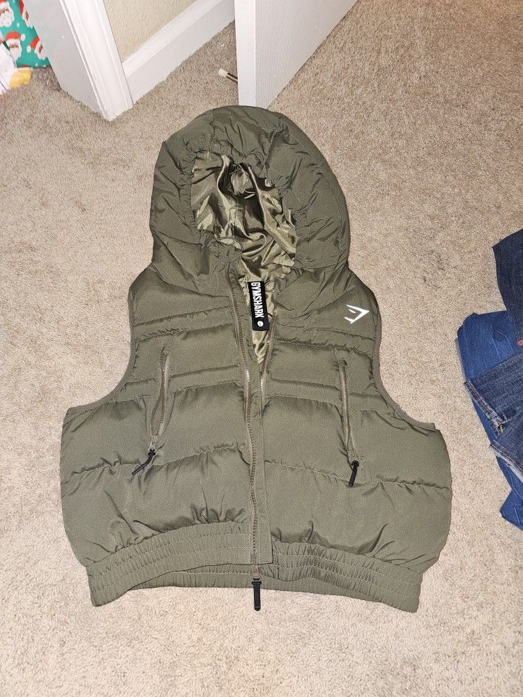 Womens Gym Shark Puffer Vest $25 (Large)