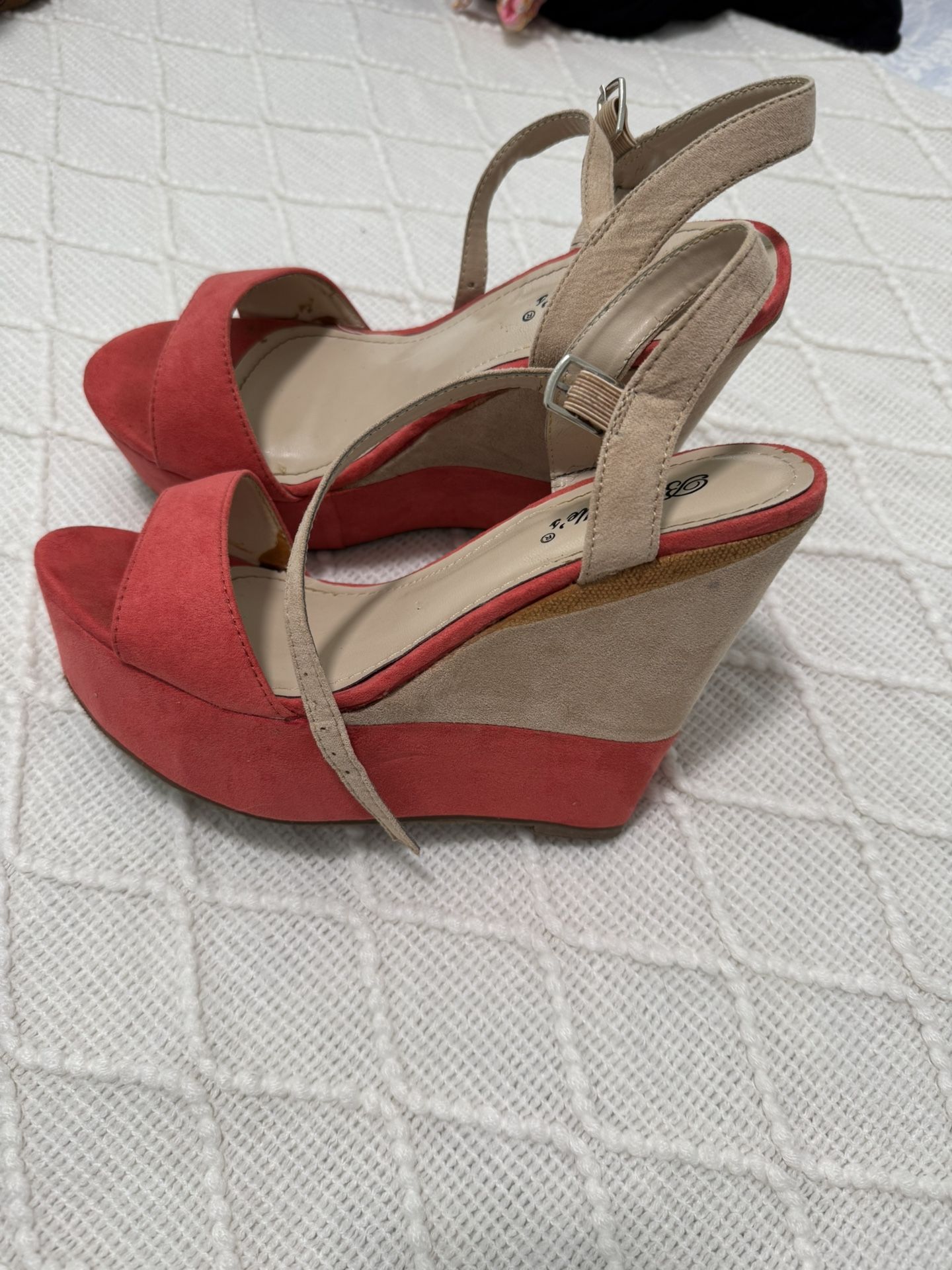 Sandalias De Tacón Alto Tipo Plataforma , Color Bey Y Mamey Size 6.5-7