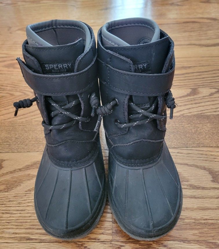 Boys Sperry Winter Boots: 11M