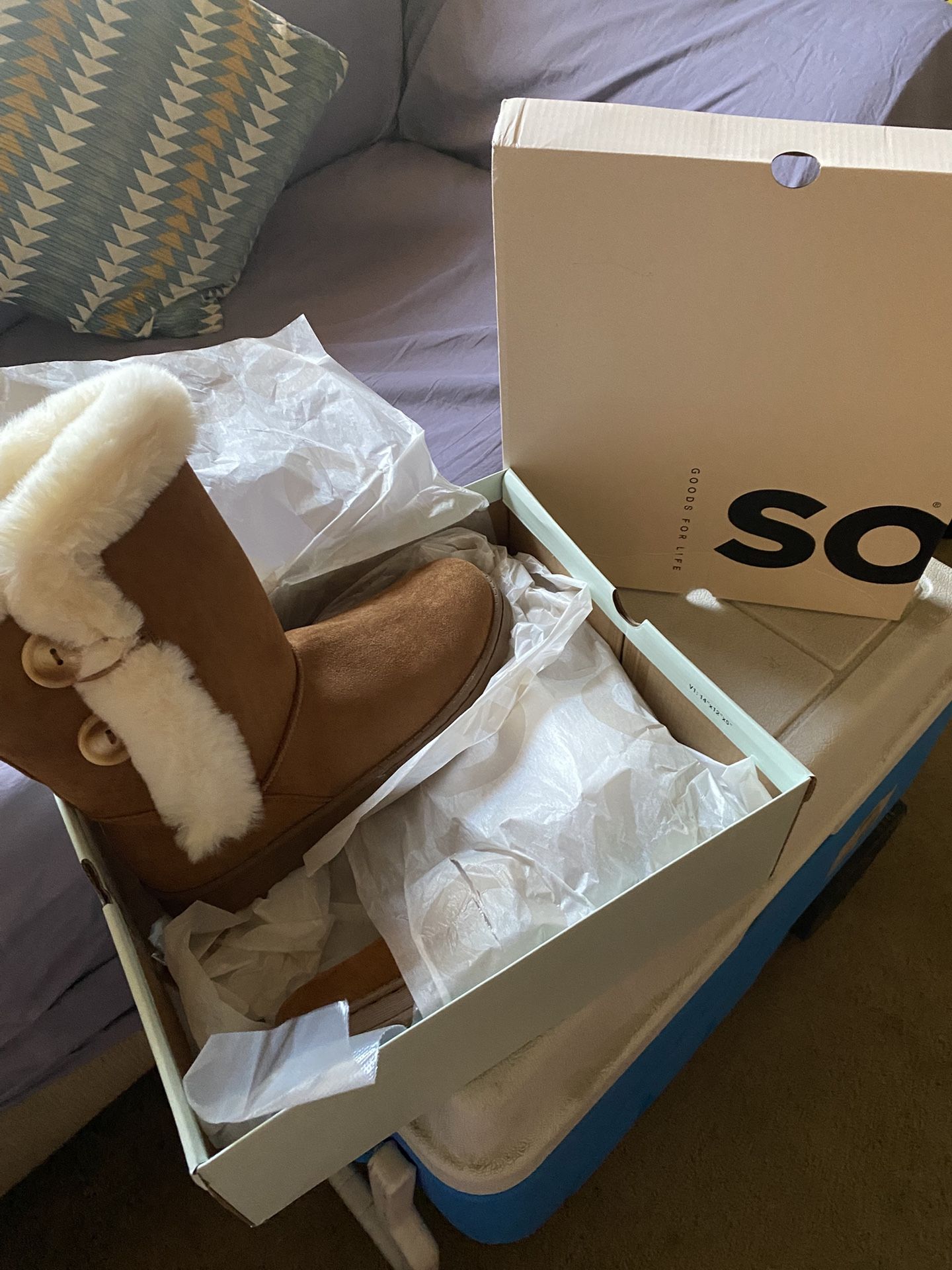 Brown Suede Boots W/Fur