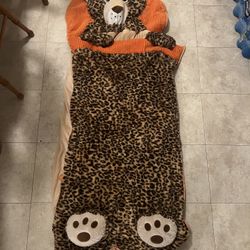 Tiger Zip-up Blanket