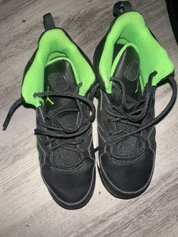 Jordan Neon Green /black