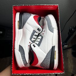 Jordan 3 Retro SE “Fire Red Denim” 