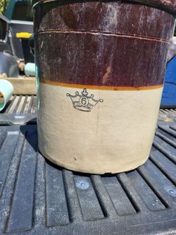 6 Gallon Crock