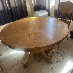 Light Wood Dining Table + 4 chairs 
