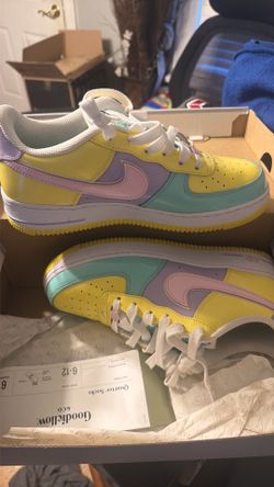 Nike Air Force 1