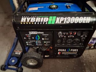 DuroMax XP13000EH Dual Fuel Hybrid Generator