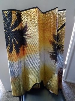Vehicle windshield cover