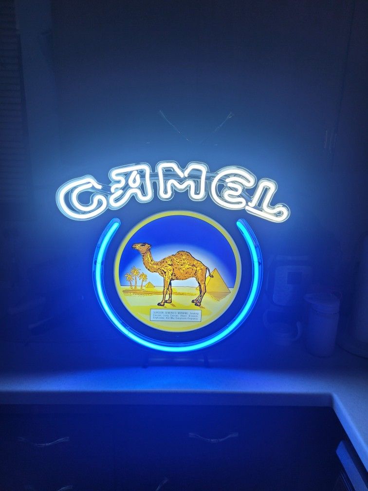 1995 CAMEL NEON LIGHT
CIGARETTE SIGN LIGHTED