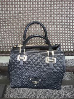 Guess purse