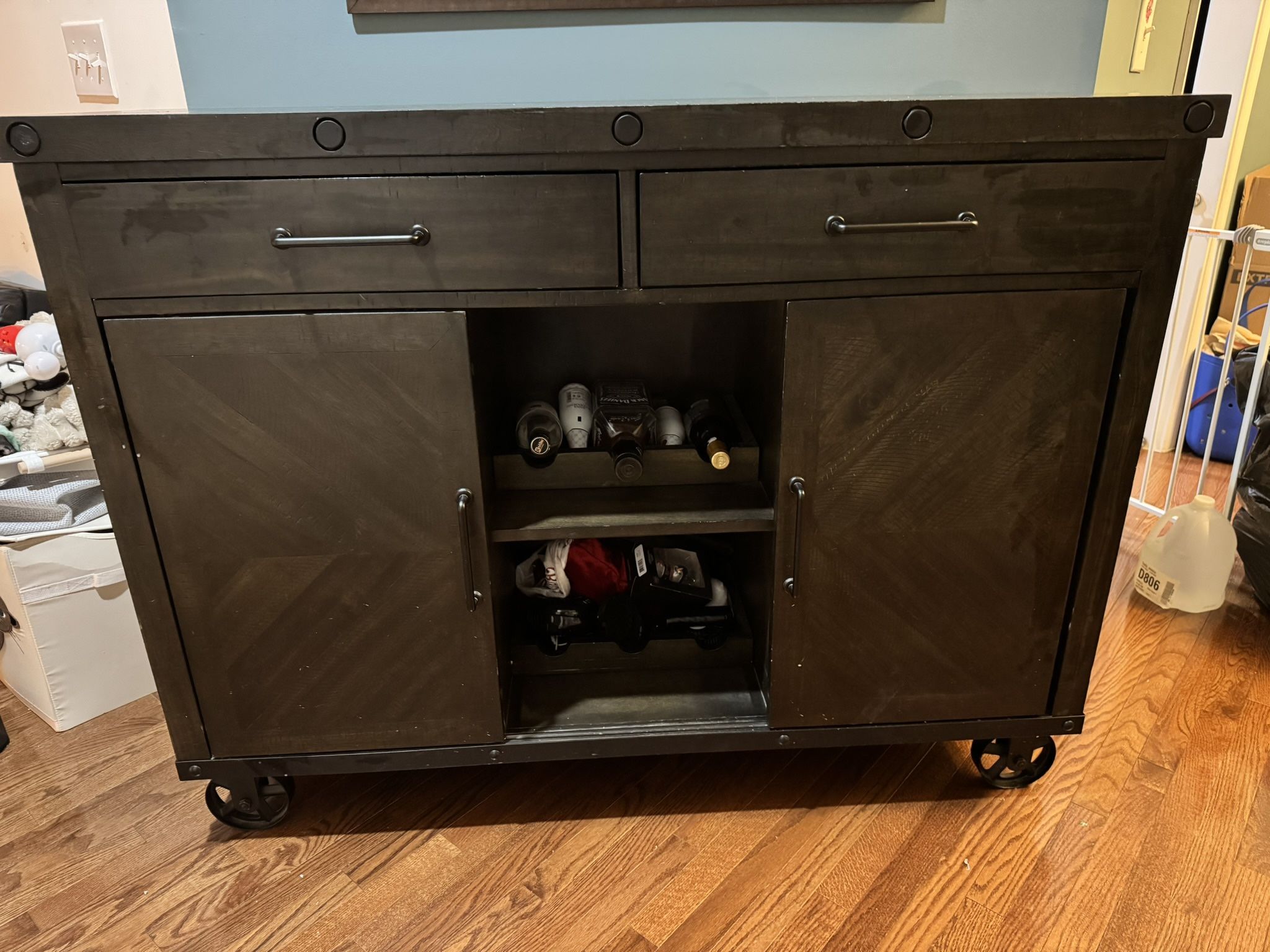 Buffet/Server