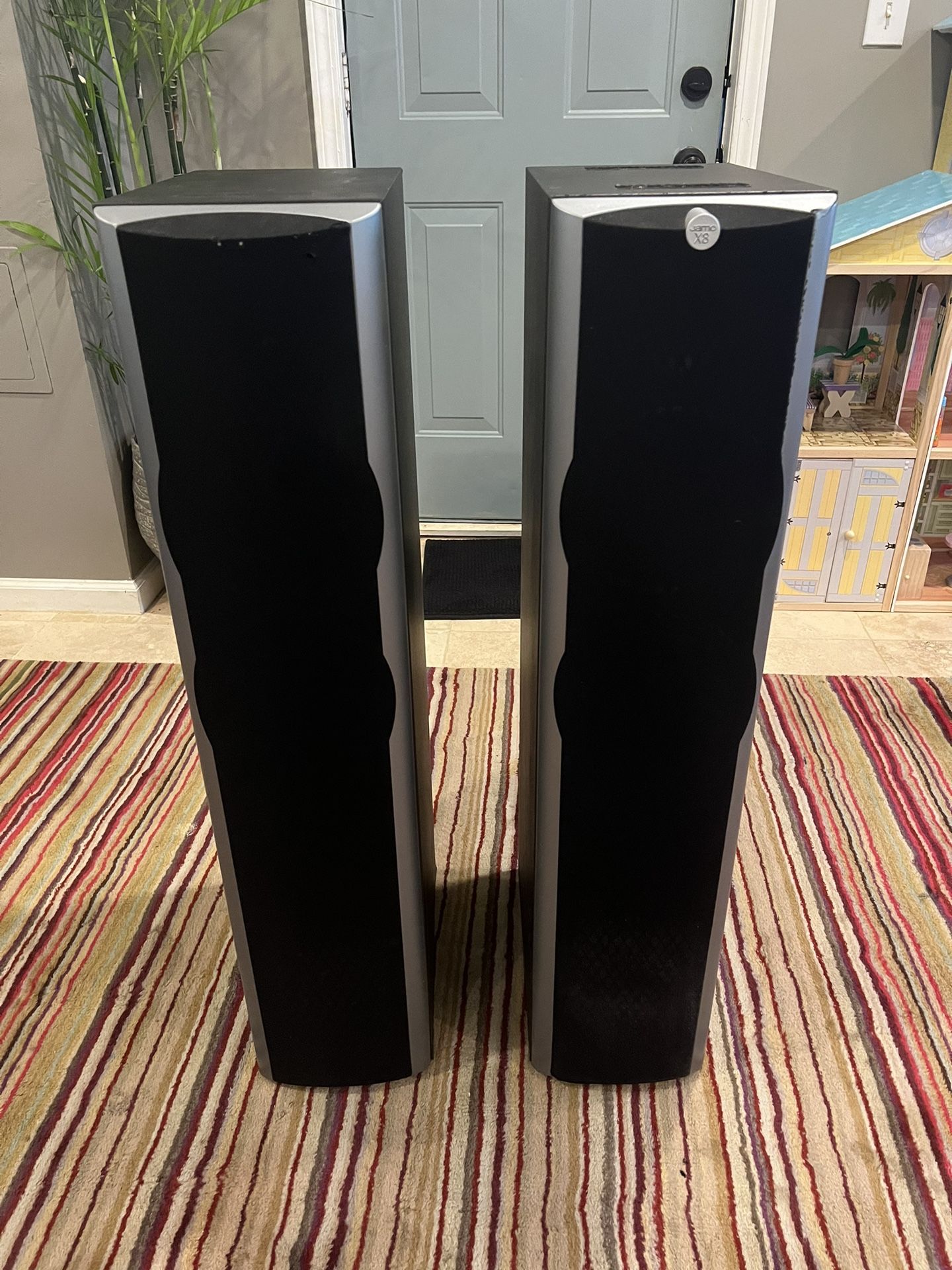 Jamo X870 Floor Speakers