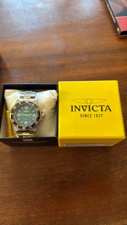 Invicta Specialty Velario watch, brand new!