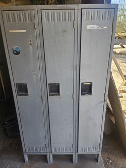 Used 3 Locker Set - Tennsco