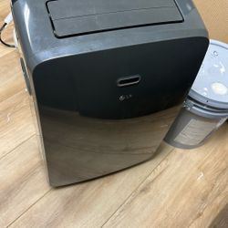 LG Portable Air Conditioner 