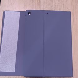 Keyboard Case  iPad 8th Gen (2020)/7th Gen (2019) 
