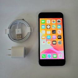 iPhone 6s - UNLOCKED - Like New  