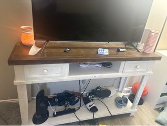 Tv stand