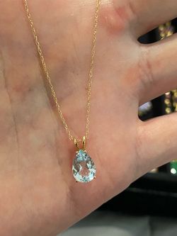 14K GOLD AQUAMARINE NECKLACE