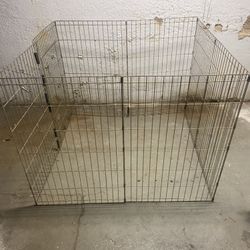 Metal Dog Crate / Fence With Lock