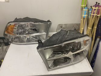 2012 ram 1500 headlights