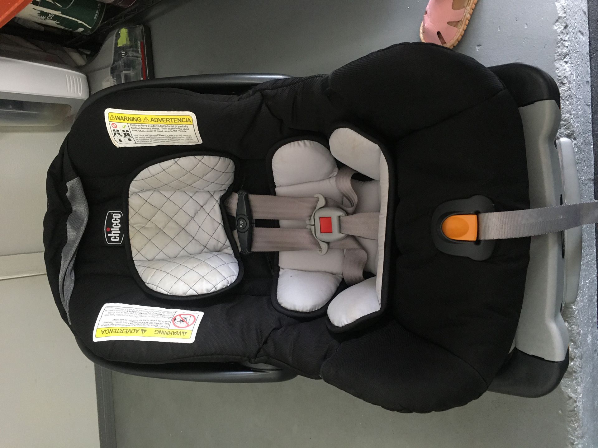 Infant car seat