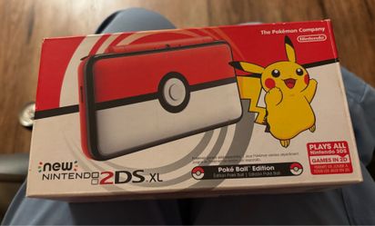 Nintendo 2D XL Limited Edition Pokeball console bundle