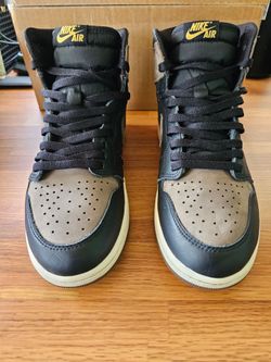 Jordan 1 palomino size 12 Mens