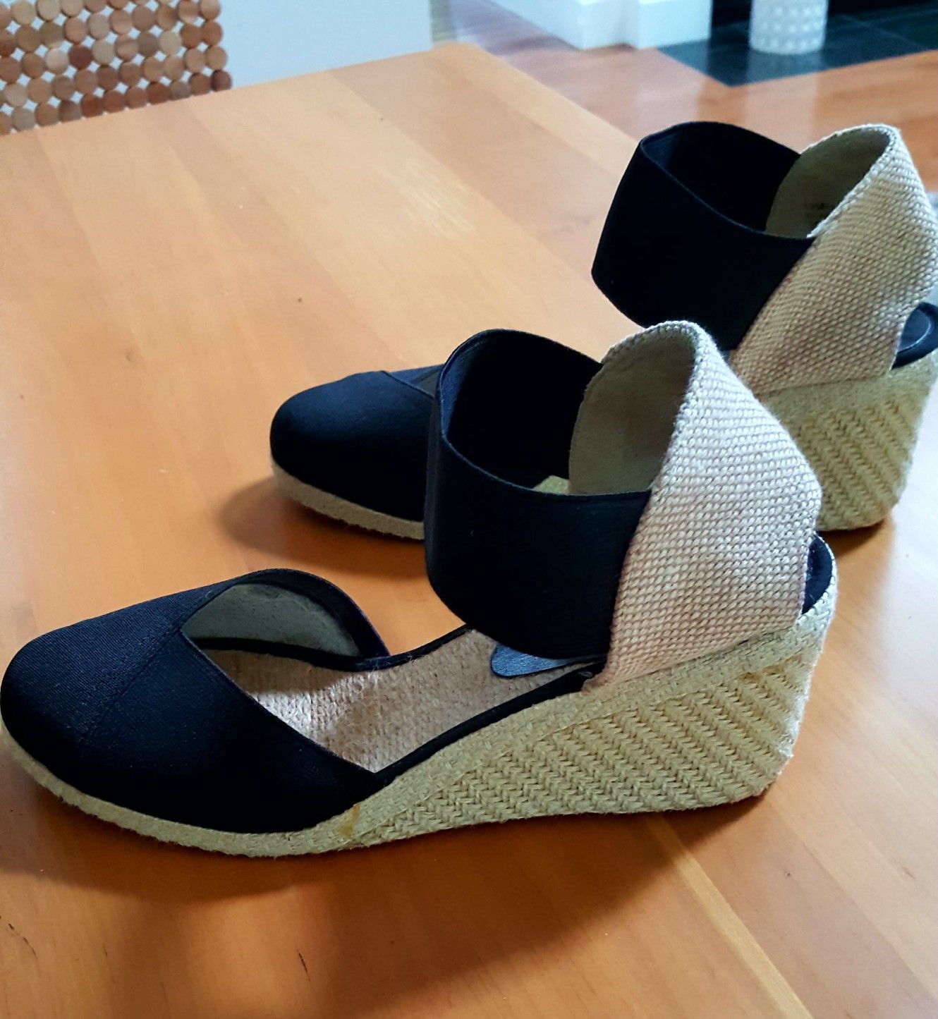 Ralph Lauren wedges Size 7.5m