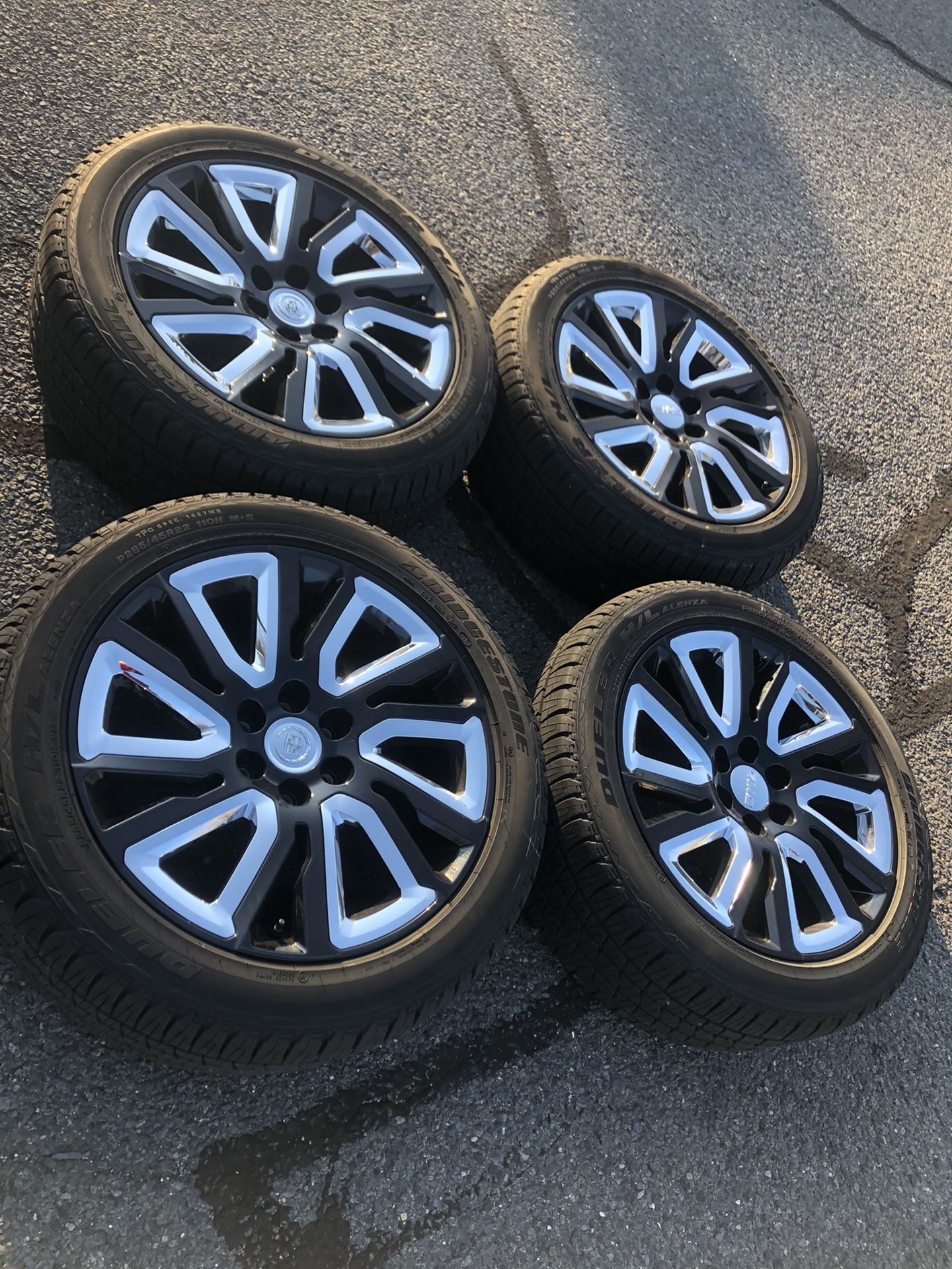 22” gmc / Chevrolet wheels and tires