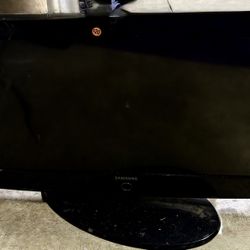 Samsung Flat 32in Tv 