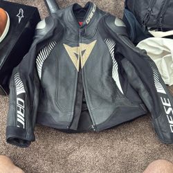 Perforated Dianese Super Speed 4 With Spine Protector