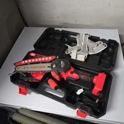 6" Handheld Chainsaw. Used Once. Works Great 