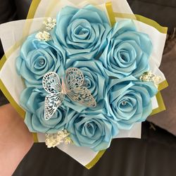 Ramo De Rosas Eternas Para Graduación