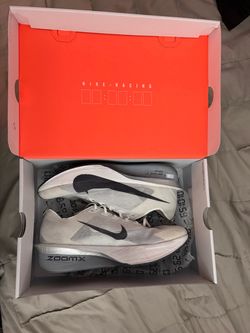 NIKE ZOOMX VAPORFLY NEXT%4