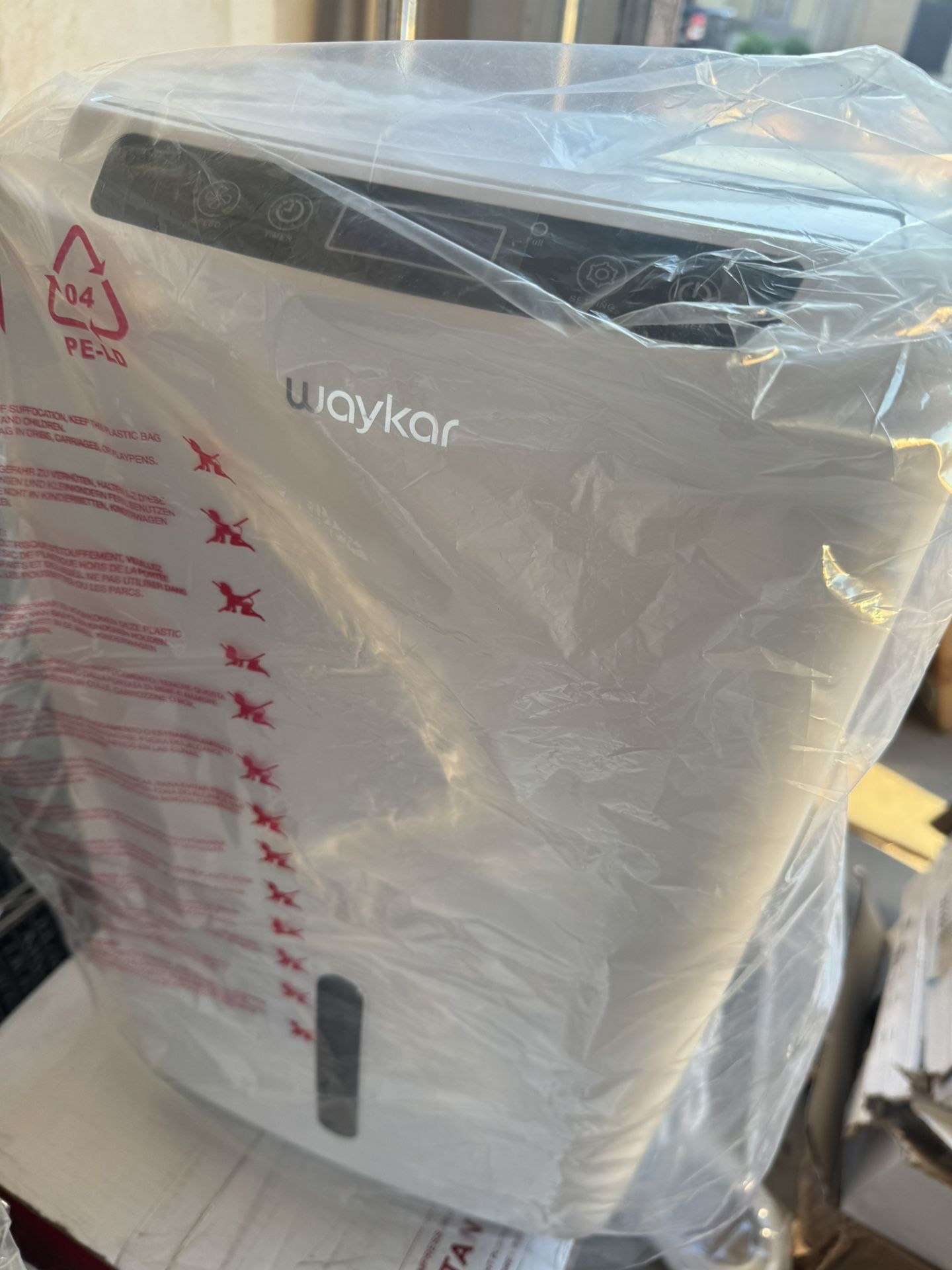 Dehumidifier WAYKAR PD160B