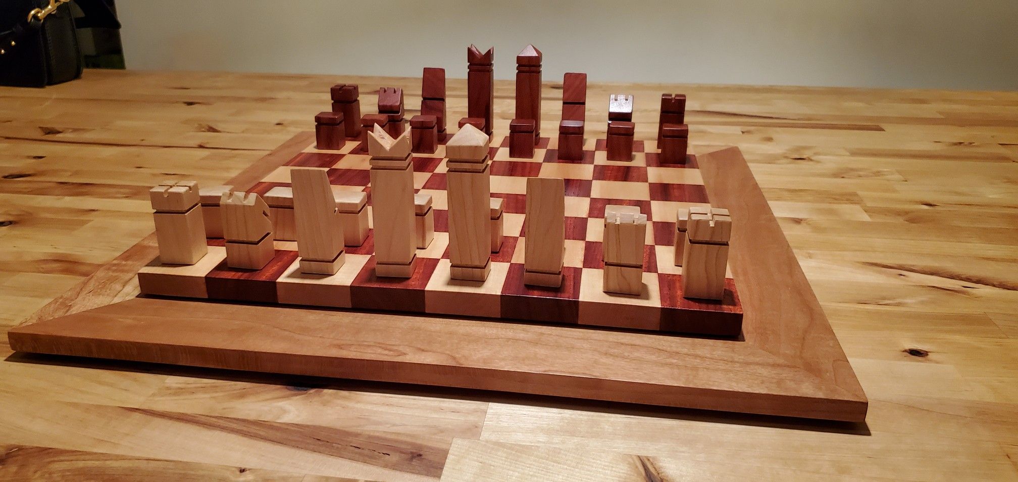 NEW Handmade/handcrafted chessboard and chess pieces