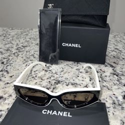  Brand New Chanel Women’s Sunglasses – Elegant Black/White w/ Case